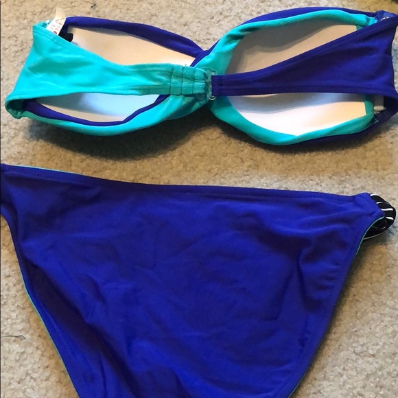 Hula honey bathing suit. - Picture 2 of 3